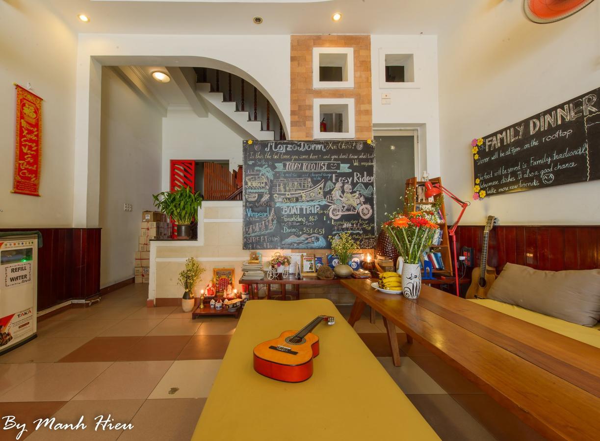 Mojzo Dorm Nha Trang Exterior foto
